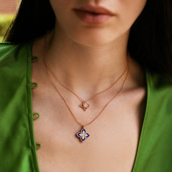 PRINCESS FLOWER NECKLACE WITH DIAMONDS AND LAPIS