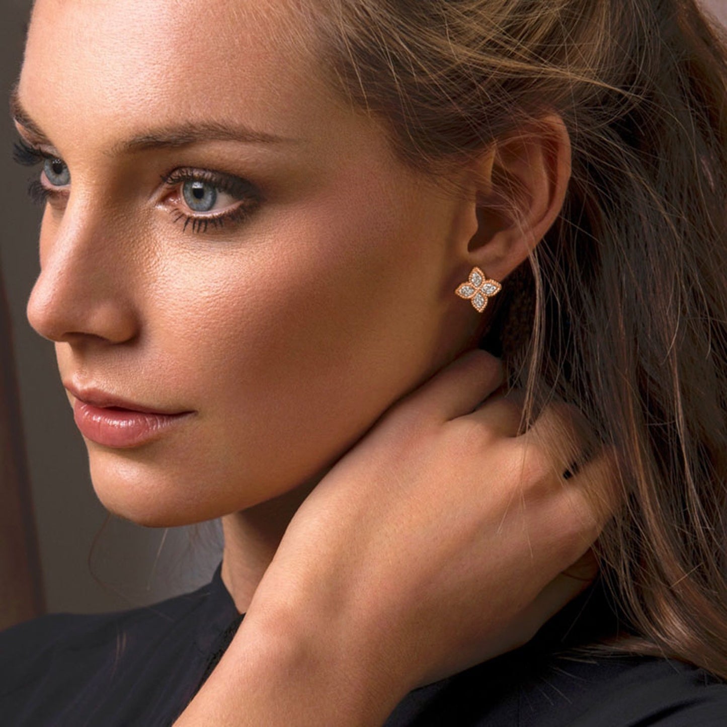 PRINCESS FLOWER EARRINGS WITH DIAMONDS
